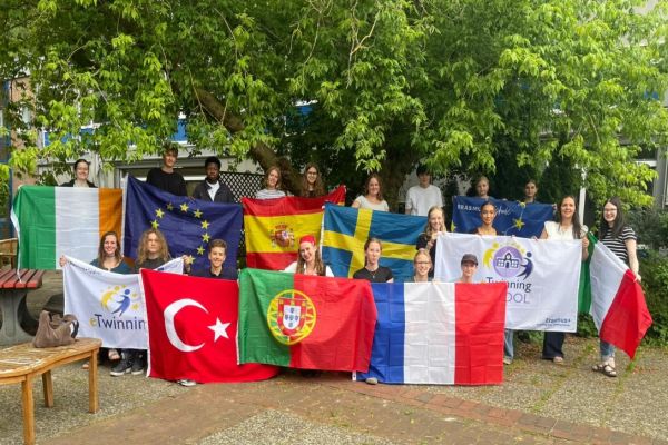 Vier Jahre Erasmus+ und eTwinning an der JBS – Europa wird Schulkultur